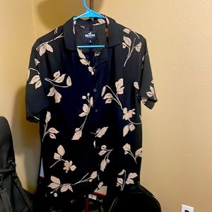 Medium Hollister Hawaiian Shirt